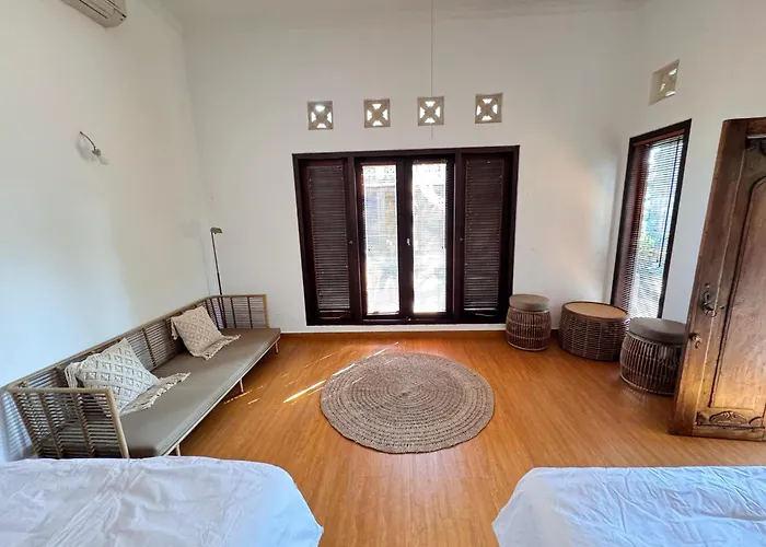 ゲストハウス Puri Sekar Bali デンパサール